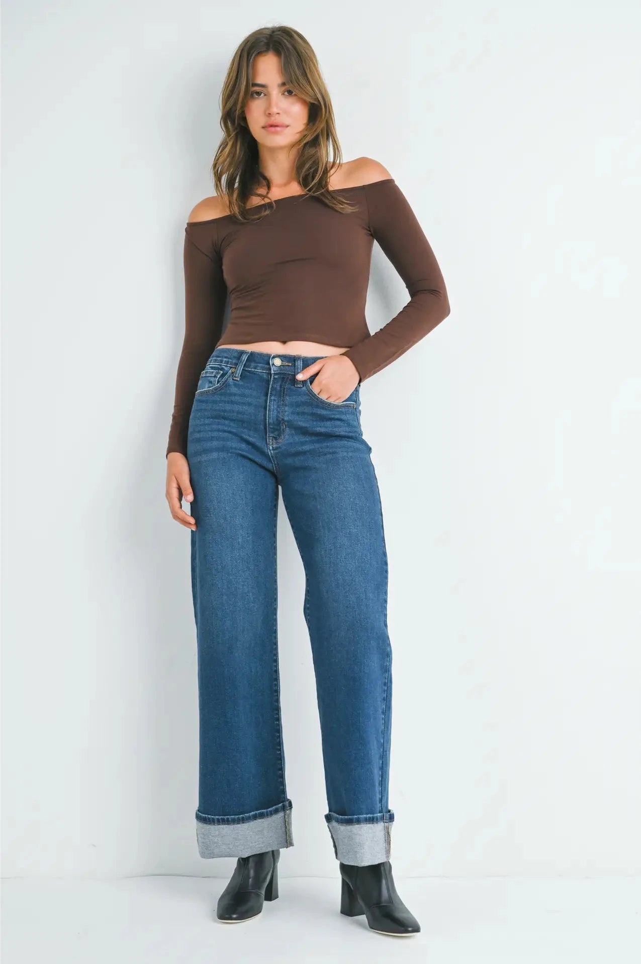 Kaya Cuffed Jeans