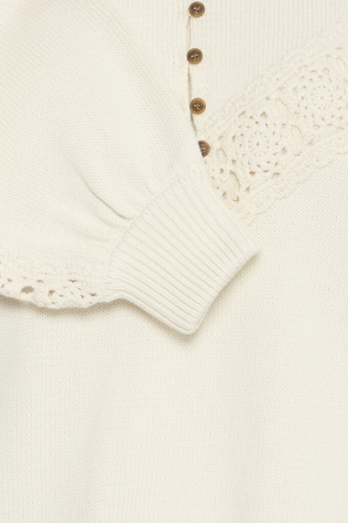 Annie Longsleeve