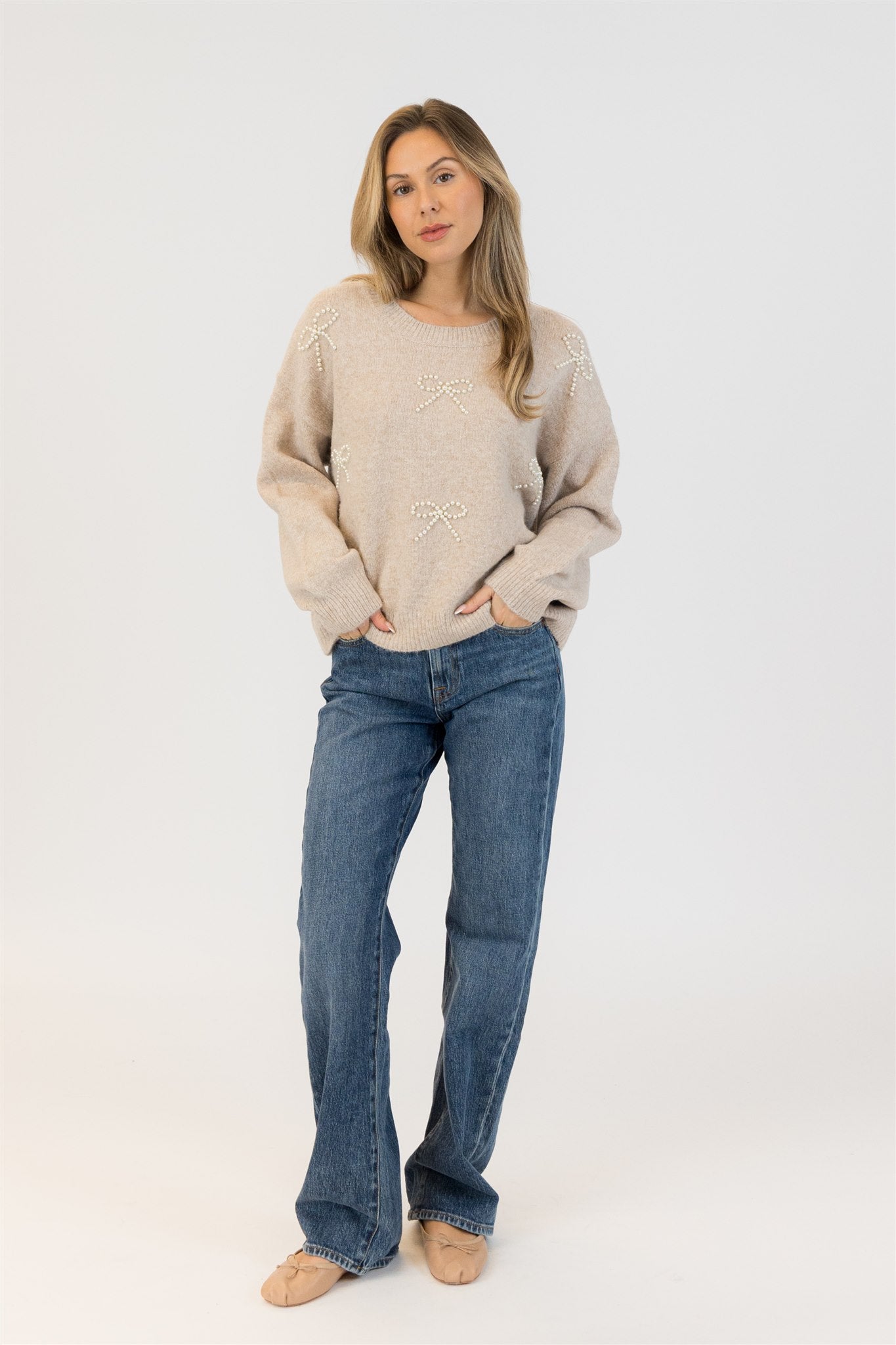 Bows Crewneck Pullover