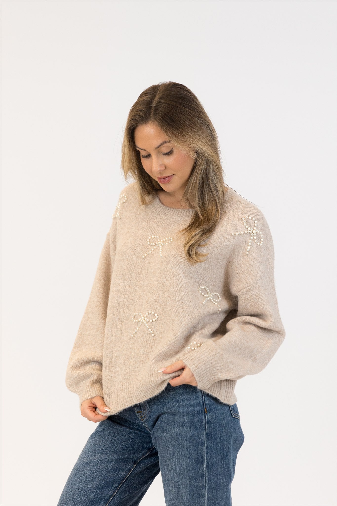 Bows Crewneck Pullover