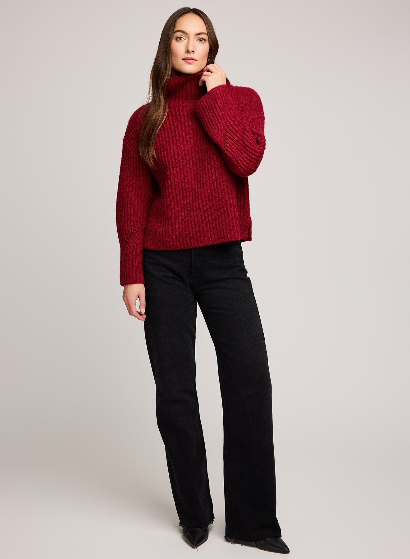 Marlow Turtle Neck