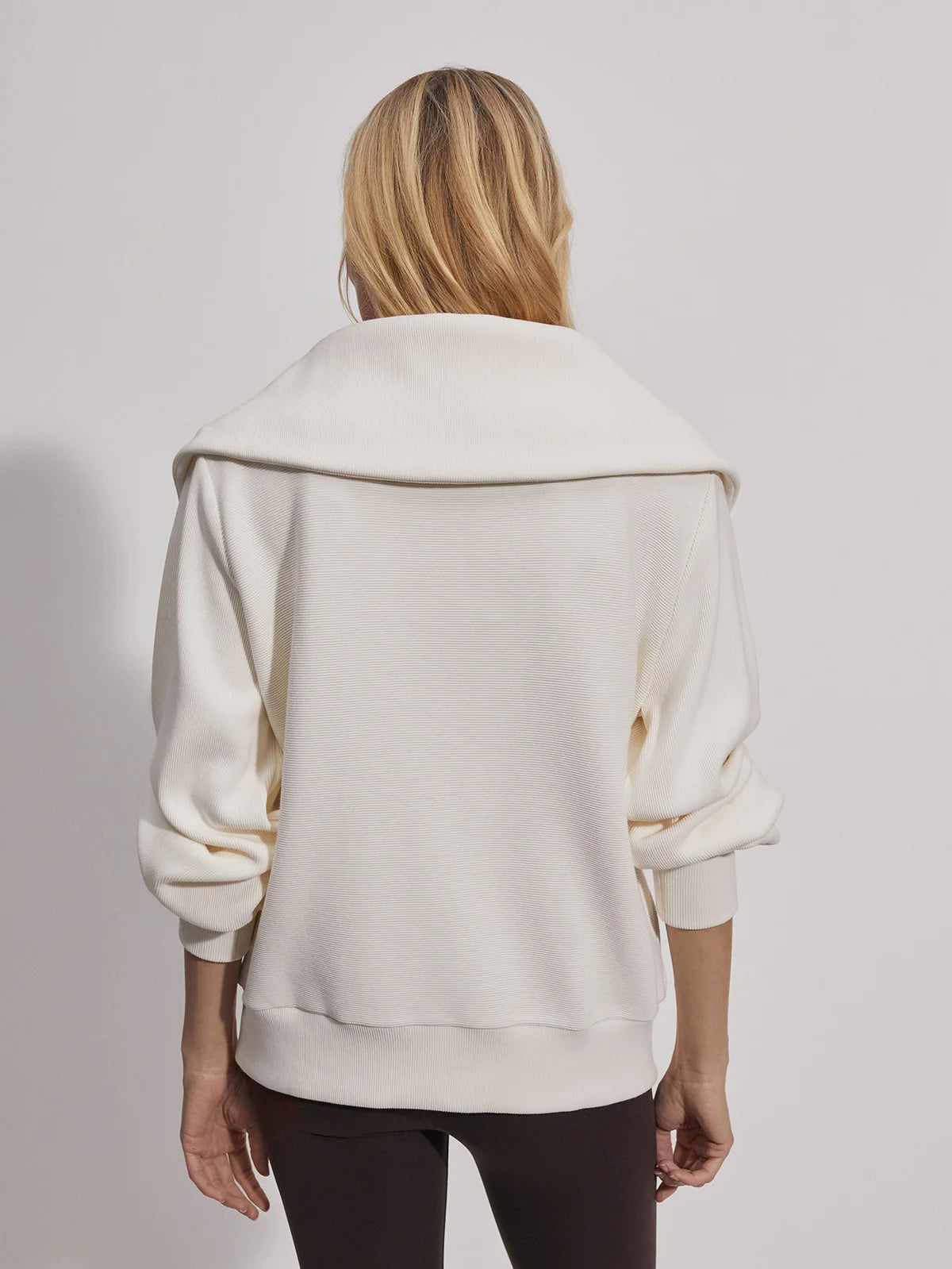 Vine Pullover