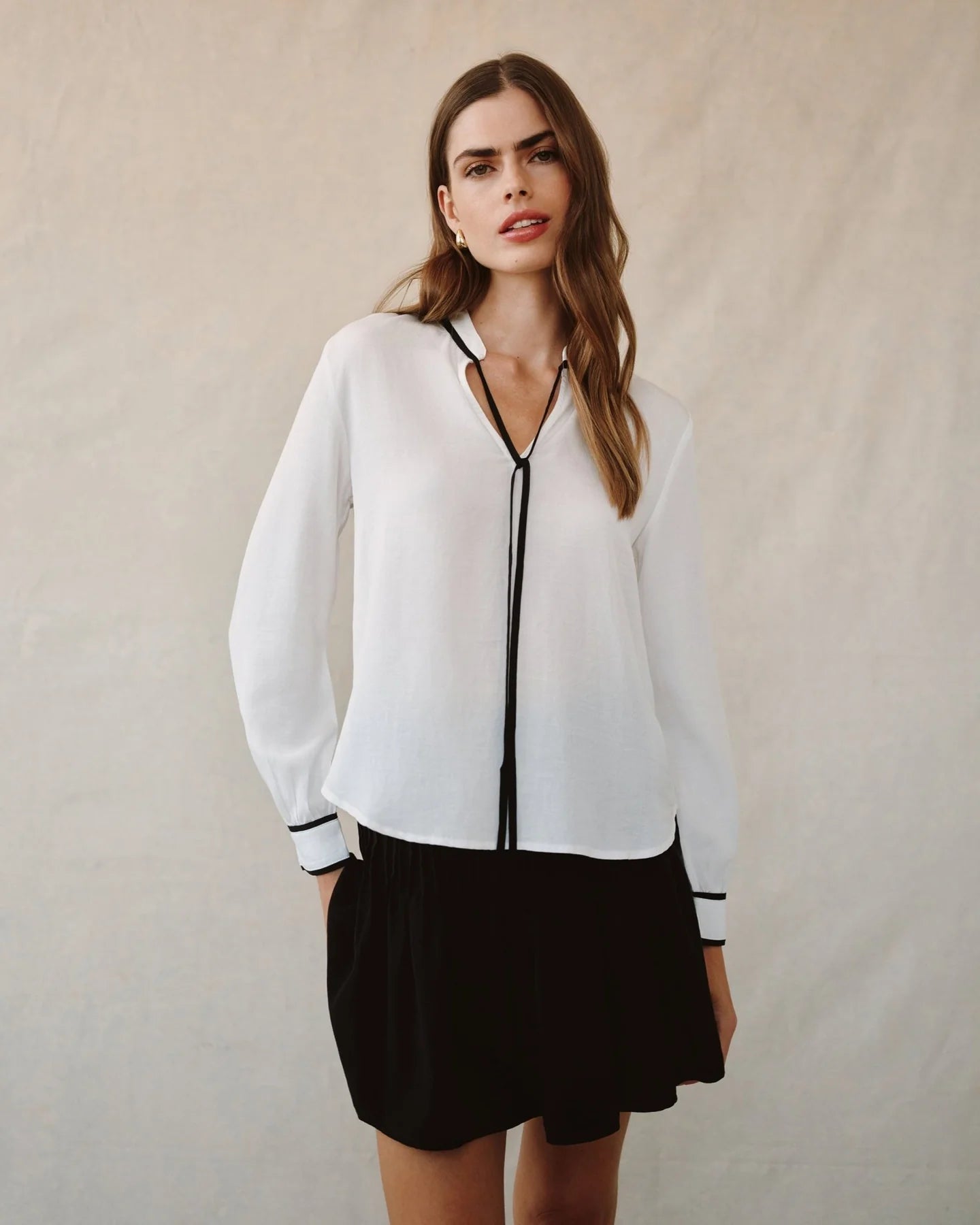 Contrast Trim Long Sleeve Pullover