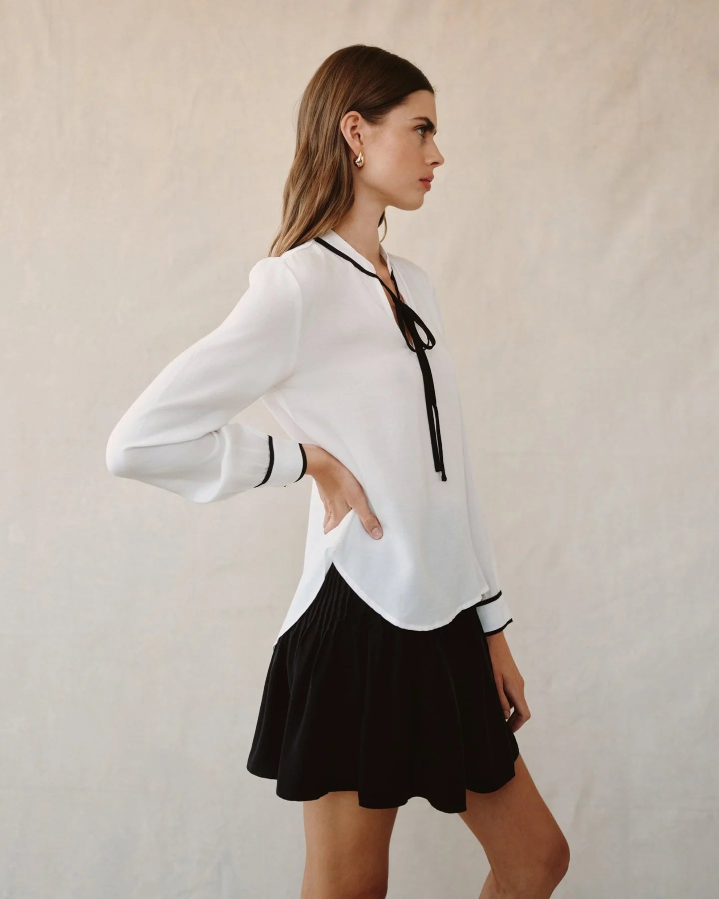 Contrast Trim Long Sleeve Pullover