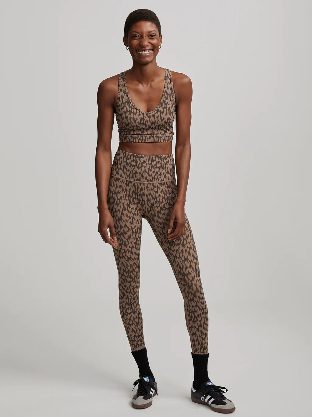 Form High Legging