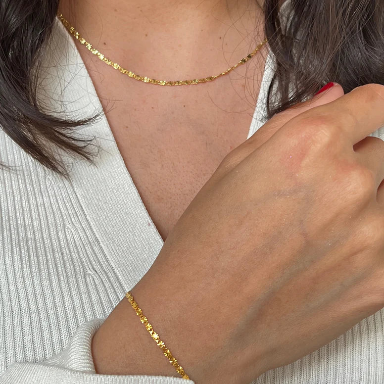 Dainty Sparkle Flat Necklace