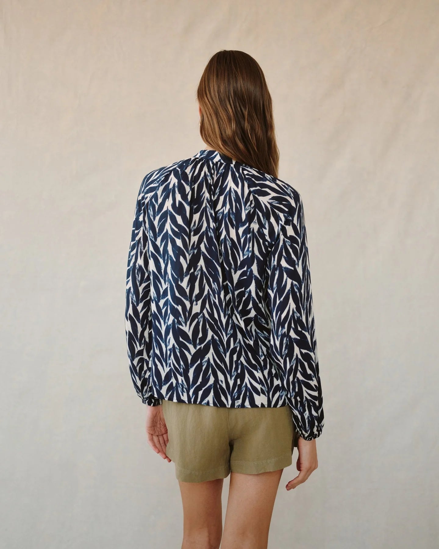 Long Sleeve Shirred Raglan Shirt