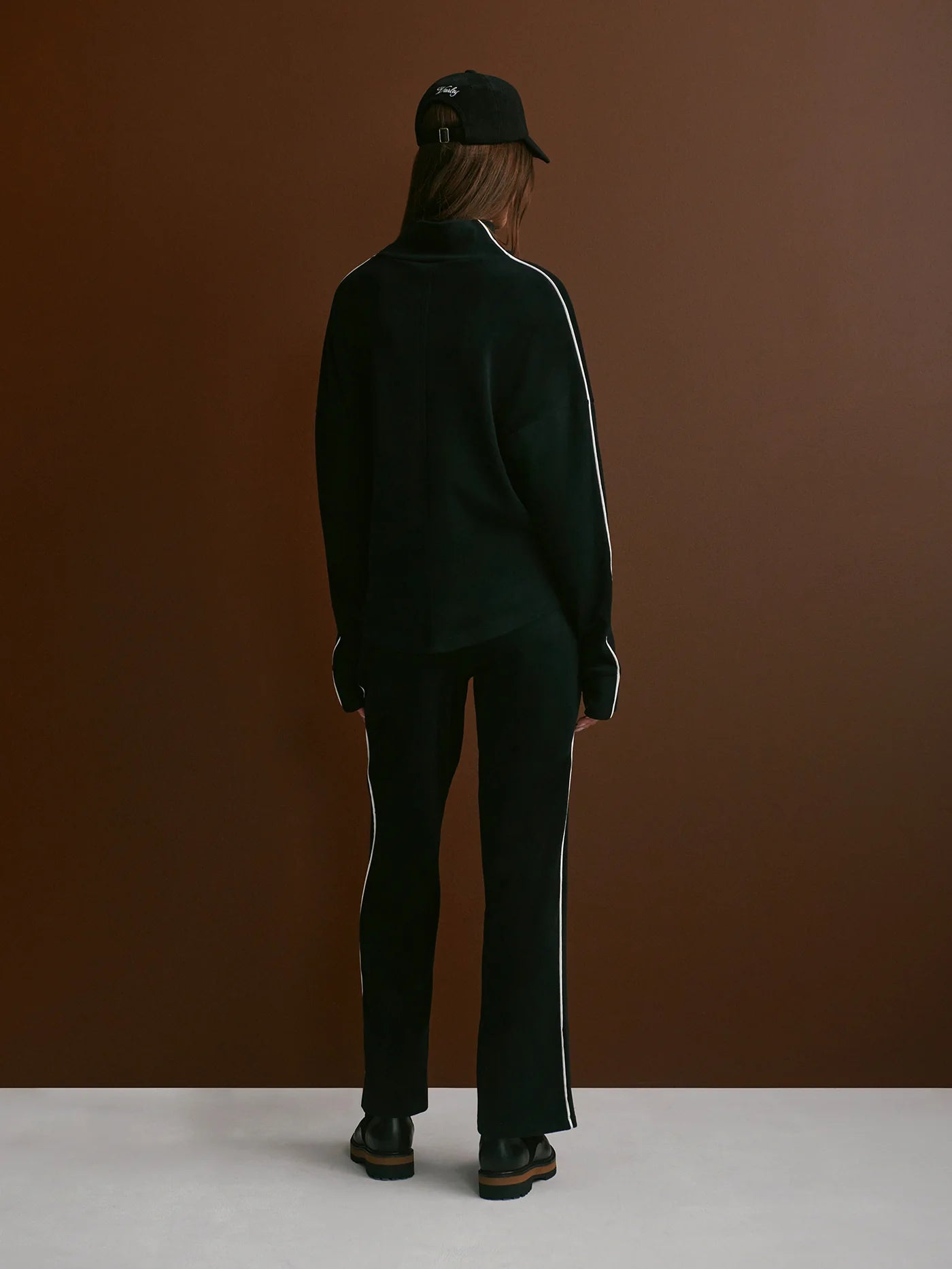 Brushed Rib Straight-Leg Pant