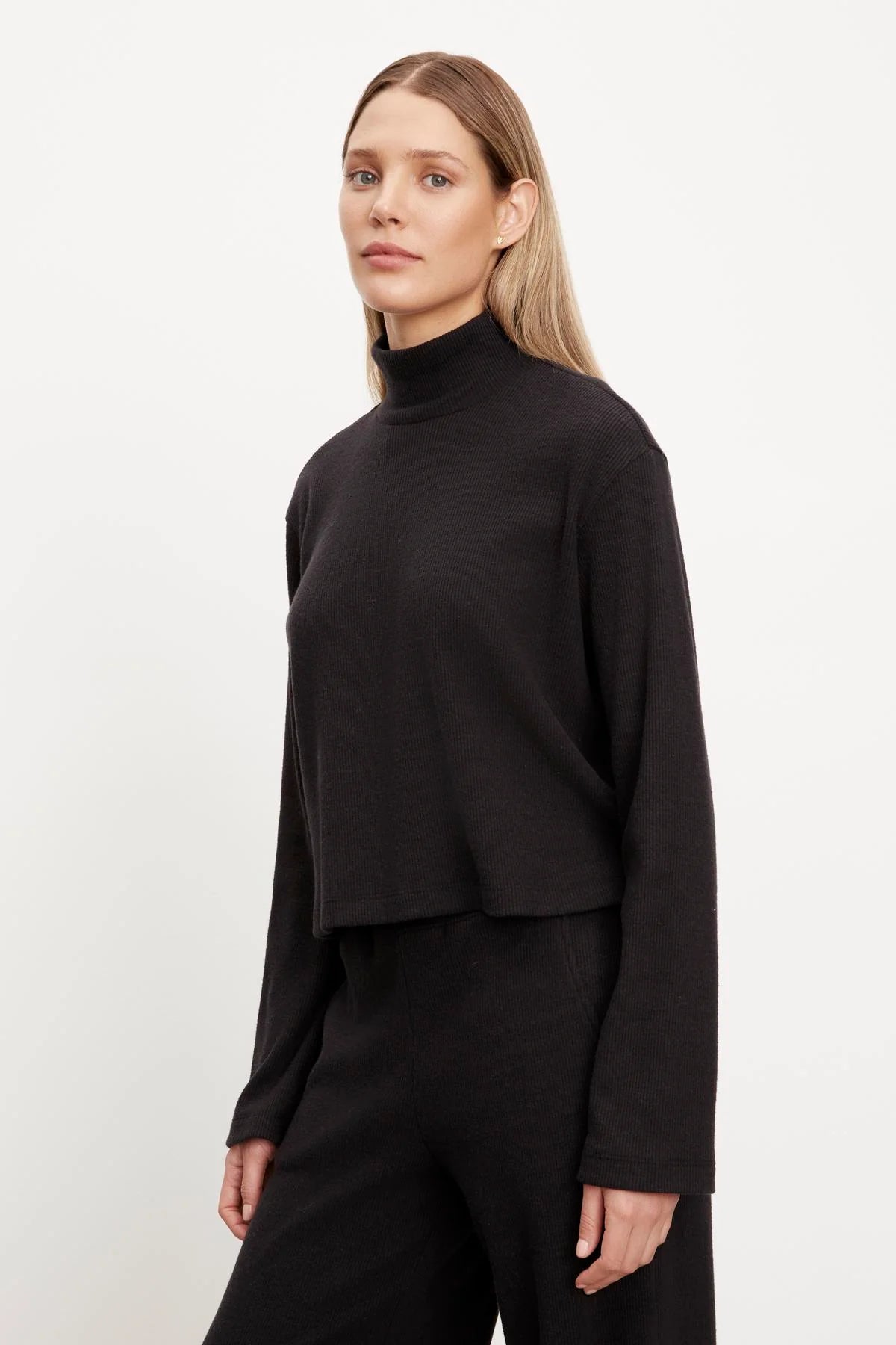 Alec Brushed Ribbed Mockneck