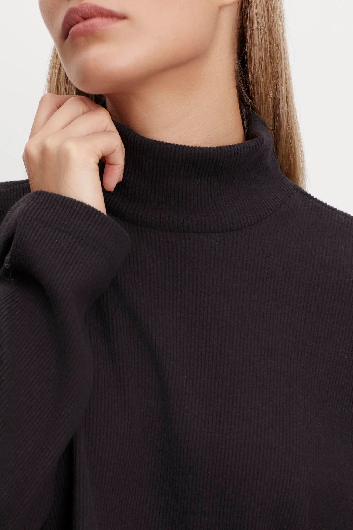 Alec Brushed Ribbed Mockneck