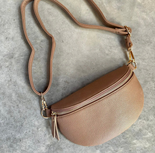 Crossbody Belt Bag