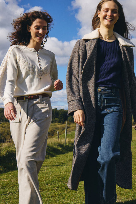 Annie Longsleeve