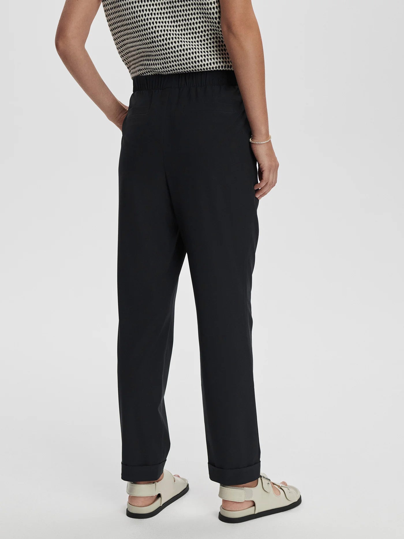 Alana Slim Tappered Cuff Pant