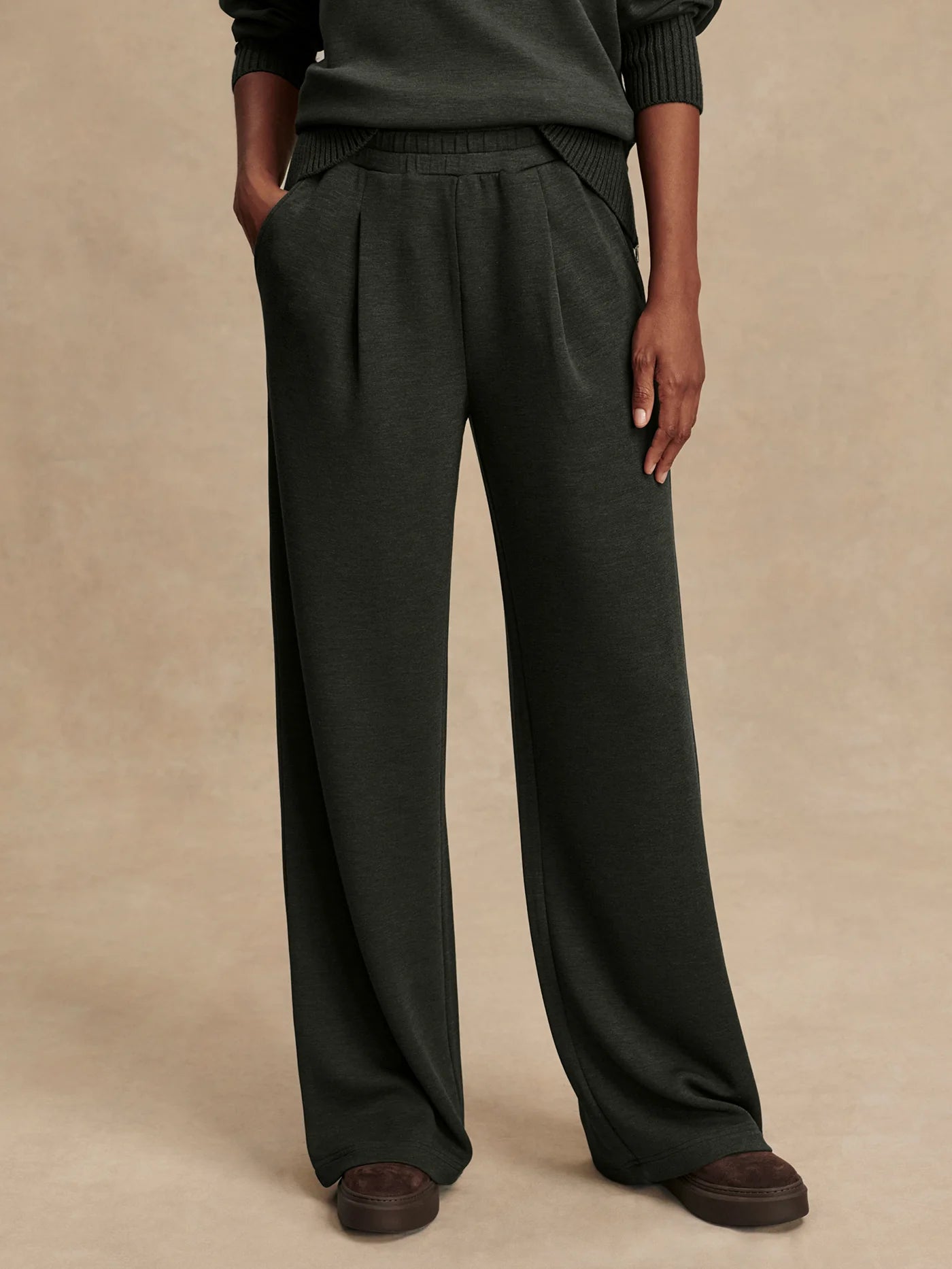 The Wide Leg Pant